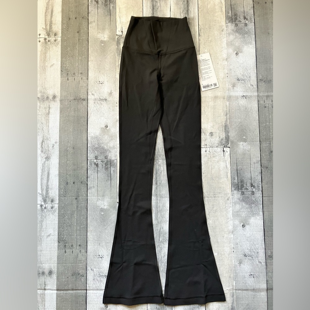 ☮️ Lululemon Align High Rise Mini-Flare Regular 32” Graphite Grey